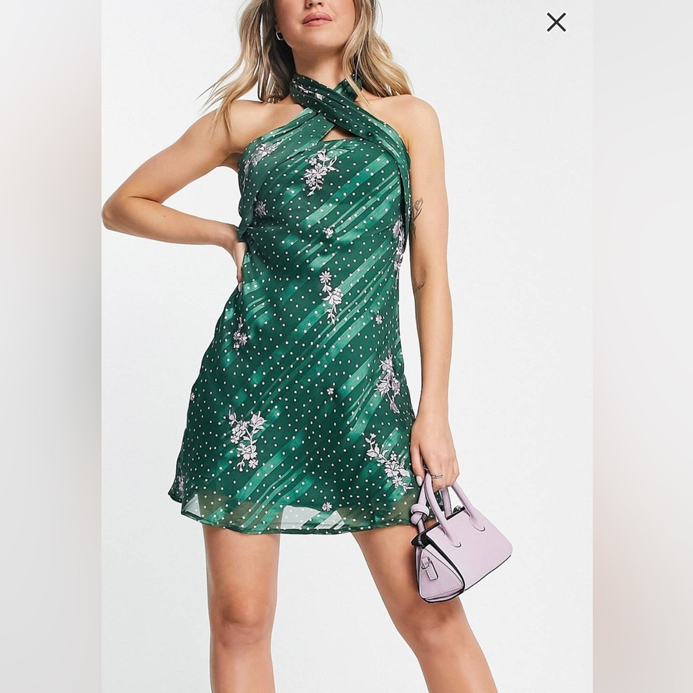 NWT ASOS Design Sz 12 Green Cross Neck Dress